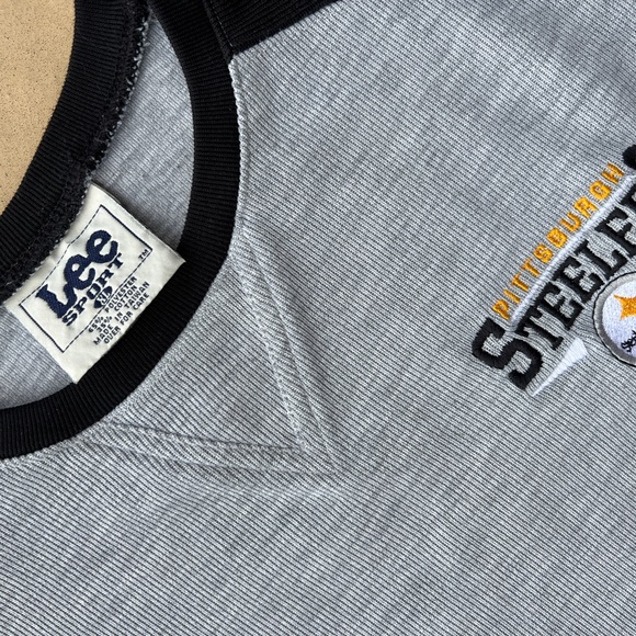 Vintage Lee Sport NFL Pittsburgh Steelers Sweatshirt - Picture 2 of 3